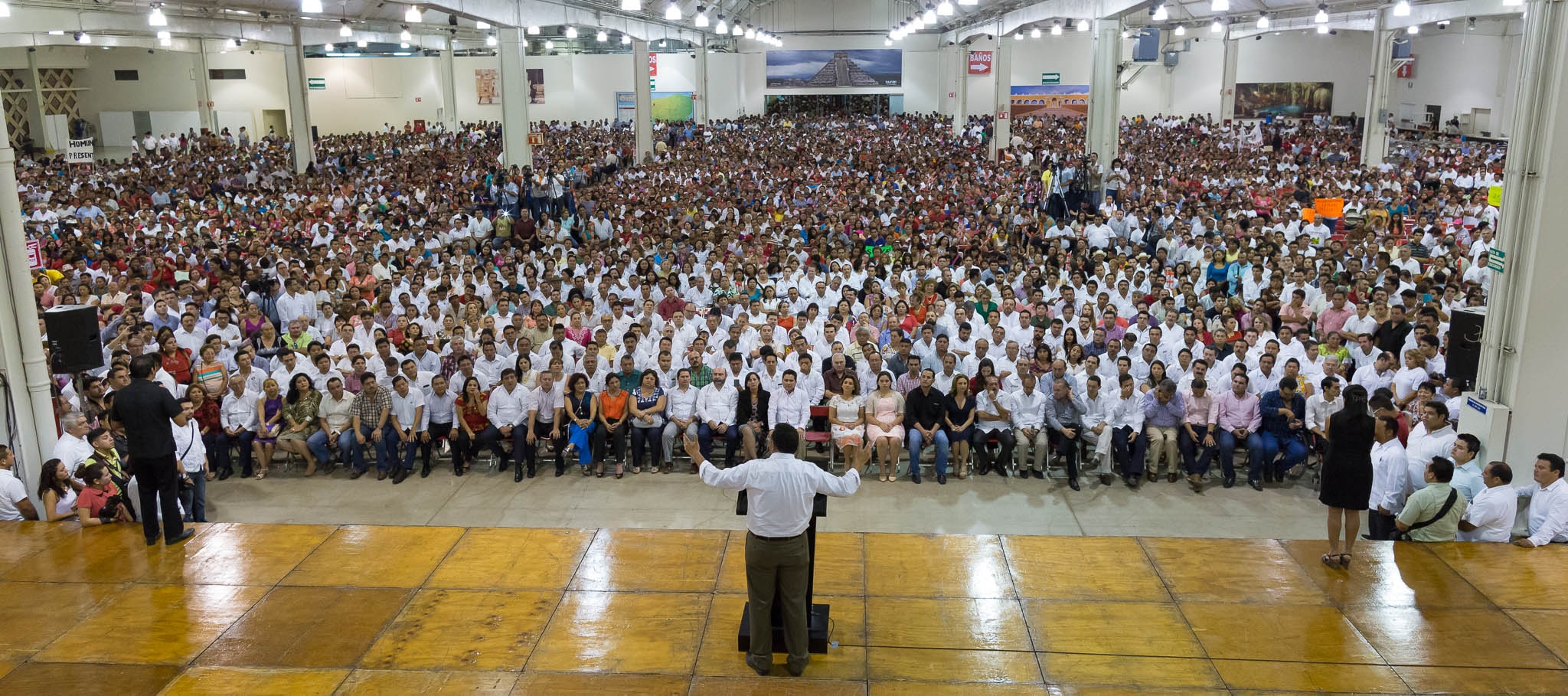 Entrevista con especialista en temas politicos de la UADY